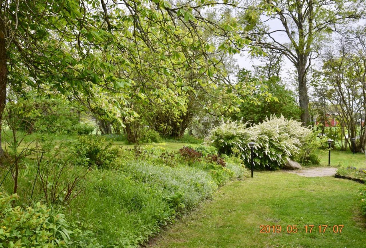 Wingarden B & B Säffle Екстериор снимка